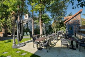 Κήπος έξω από το La nuit au Quai Chambre de luxe PinotNoir