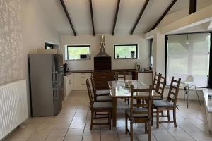 Η κουζίνα ή μικρή κουζίνα στο Ferienhaus Vossberg