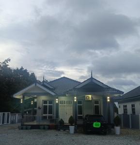 Gallery image of D' Impian Anggun Villa in Machang