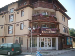 Budova, kde se hotel nachází