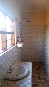 Koupelna v ubytování Royal South Luangwa Safaris Lodge