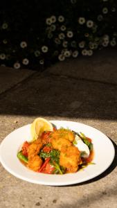 Comida en la posada o alrededores 35 fotos más