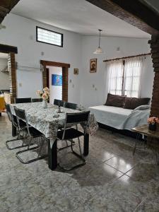 Χώρος καθιστικού στο CASA PARA 5 CON PILETa