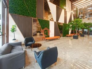 Φωτογραφία από το άλμπουμ του Cozy 2BR Royal Sentul Apt 