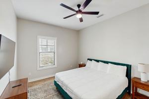 Μια τηλεόραση ή/και κέντρο ψυχαγωγίας στο Old Fashioned