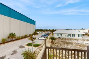 Το κτήριο όπου στεγάζεται  η παραθεριστική κατοικία