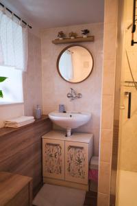 Ένα μπάνιο στο Chalupa za řekou