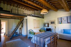 Khu vực ghế ngồi tại CasaLeMonache - Appartamenti nel Casale Umbro