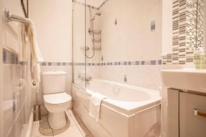 Koupelna v ubytování Golf Court No 5 - Elie + 38 fotografií