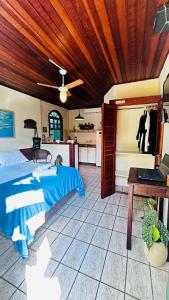 Postel nebo postele na pokoji v ubytování Pousada Estrela do Mar