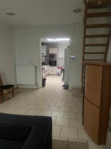 Η κουζίνα ή μικρή κουζίνα στο Ntunu