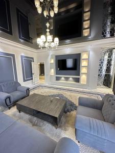 Χώρος καθιστικού στο Mekhtarr Anbar Historical Hotel