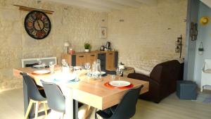 Χώρος καθιστικού στο Le Domaine des Tourterelles Gîte Estuaire