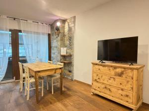 TV/trung tâm giải trí tại La Casa in Piazza - Edolo