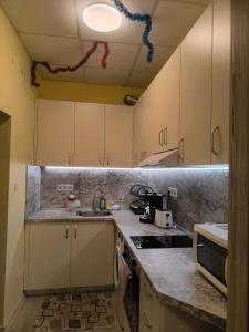 Kuchyň nebo kuchyňský kout v ubytování Apartment Krasi 1 - with hydrophore system