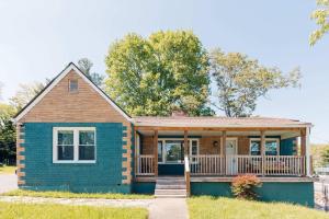 Το κτήριο όπου στεγάζεται  η παραθεριστική κατοικία