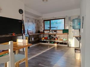 Køkken eller tekøkken på Cabaña del Mirador 5 + 2 billeder