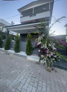 Billede fra billedgalleriet på Luxus Villa mit Pool in der Ägäis i Seferihisar