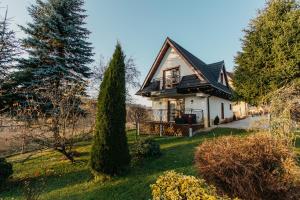 Κήπος έξω από το Chatka u Stanka z bilardem, sauną, jacuzzi