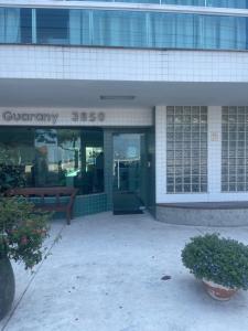 Mặt tiền/cổng chính của Apê de fundos em condo beira mar com garagem e Wi-Fi