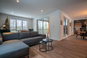 Et opholdsområde på Le Birdie spa et sauna