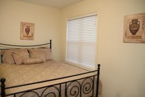 Ένα ή περισσότερα κρεβάτια σε δωμάτιο στο JACKSON HAVEN