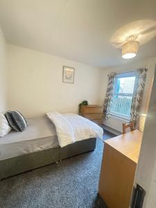 Postel nebo postele na pokoji v ubytování Modern Double Room - All Shared Areas