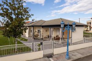 Здание виллы