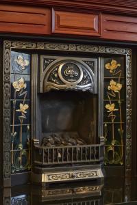 Fotografie z fotogalerie ubytování Hayy Contractor House 5 Bedroom Huddersfield Sleeps 18 v destinaci Huddersfield