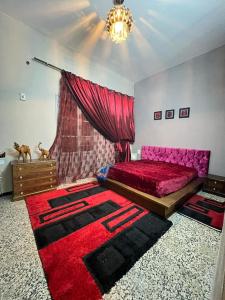 Ένα ή περισσότερα κρεβάτια σε δωμάτιο στο DAR Karamti +6 φωτογραφίες