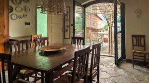 Φωτογραφία από το άλμπουμ του Large country house among the hazelnuts - Unesco σε Castellero