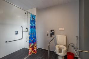 Koupelna v ubytování Transamerica Fit Aracruz + 39 fotografií