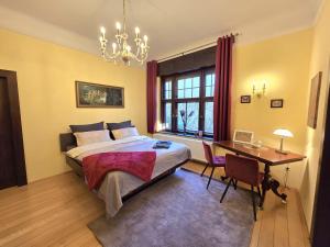 Ένα ή περισσότερα κρεβάτια σε δωμάτιο στο Ferienwohnung im Musikerviertel