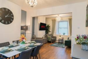 Gallery image of Pontypool Griffitshtown in Griffithstown