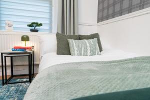 Gallery image of Pontypool Griffitshtown in Griffithstown