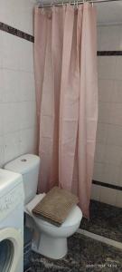 Koupelna v ubytování Kineta Farmhouse