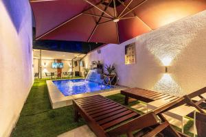 Πισίνα στο ή κοντά στο The Mason by Trovardig