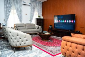 Μια τηλεόραση ή/και κέντρο ψυχαγωγίας στο The Mason by Trovardig