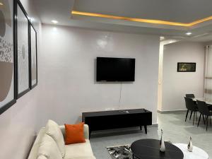 TV a/nebo společenská místnost v ubytování Relaxing Space Near It All