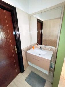 Ένα μπάνιο στο heartofrabat