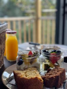 Φαγητό σε αυτό το διαμέρισμα ή κάπου εκεί κοντά