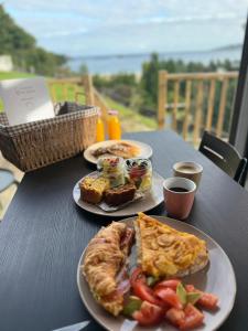 Φαγητό σε αυτό το διαμέρισμα ή κάπου εκεί κοντά