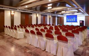 Konferenční prostory v ubytování Keshav Clarks Inn Gadag
