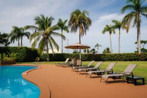 Бассейн в Hotel Katuxlan или поблизости