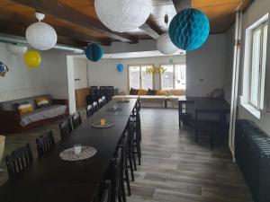 Posezení v ubytování Párty areál U Staré Vápenky + 3 fotografie