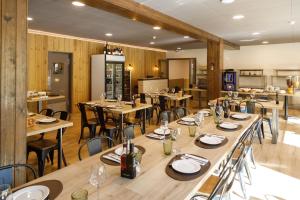 Εστιατόριο ή άλλο μέρος για φαγητό στο Hotel Port 1730