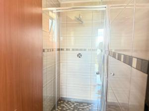 Ένα μπάνιο στο Dinkoeng Tented Camp & Adventure