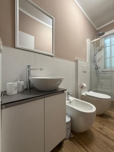 Ένα μπάνιο στο La Casa di Marsy