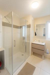 Ένα μπάνιο στο Le Nid des Étoiles