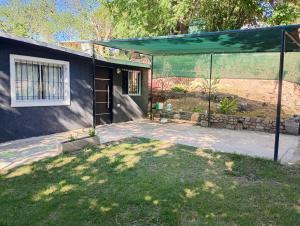 Κήπος έξω από το La casa de nona